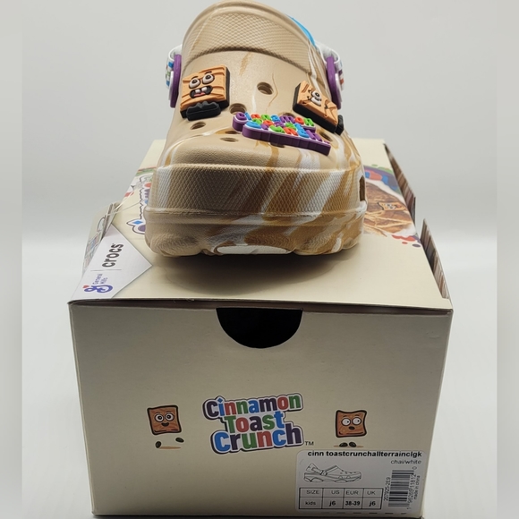 Crocs x Cinnamon Toast Crunch All-Terrain Clogs - Picture 8 of 9
